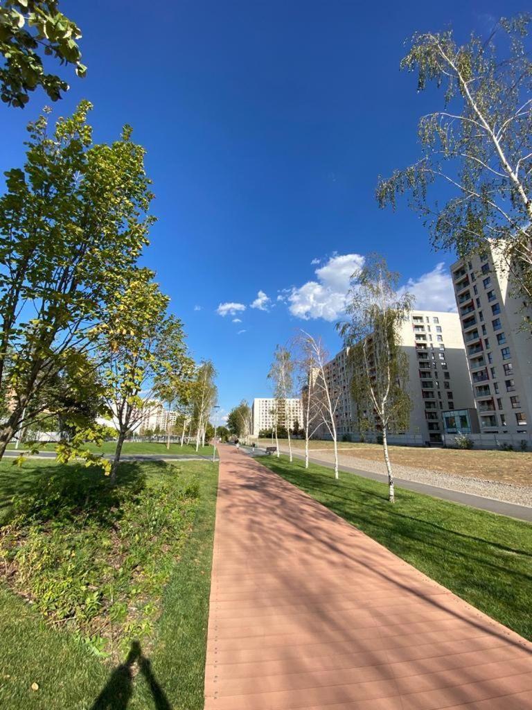 Cozy Apartment 130E By Plaza بوخارست المظهر الخارجي الصورة